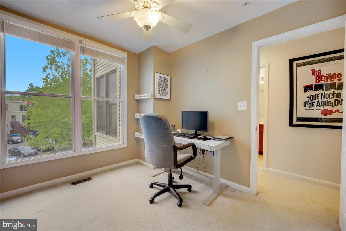 251 14th Street Southeast, Unit A Washington, DC 20003 - Photo 27 of 35