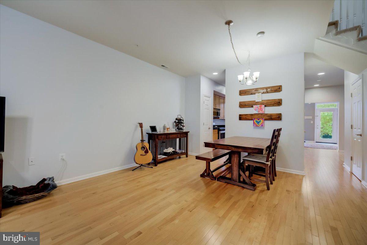251 14th Street Southeast, Unit A Washington, DC 20003 - Photo 9 of 35