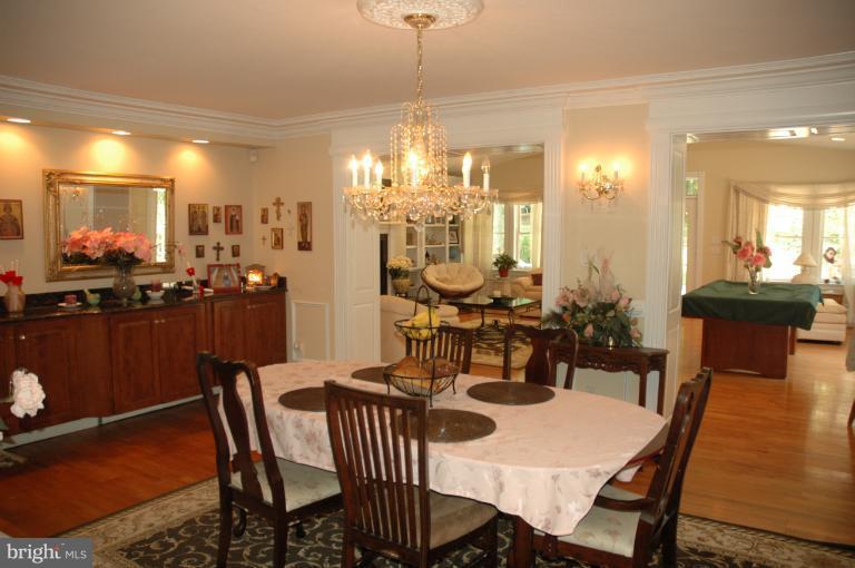 13430 Compton Road Clifton, VA 20124 - Photo 18 of 28 Dining Room