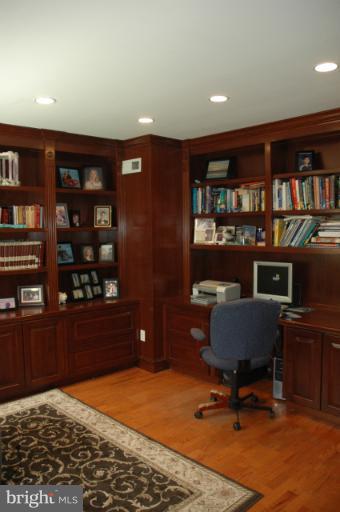 13430 Compton Road Clifton, VA 20124 - Photo 10 of 28 Interior (General)