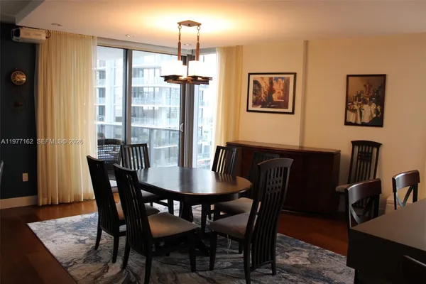 $7,500 | 31 Southeast 6th Street, Unit 1801, Miami, FL 33131
