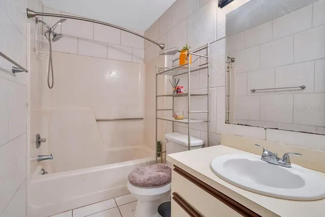 $150,000 | 404 Country Lane Northeast, Unit 404, Winter Haven, FL 33881