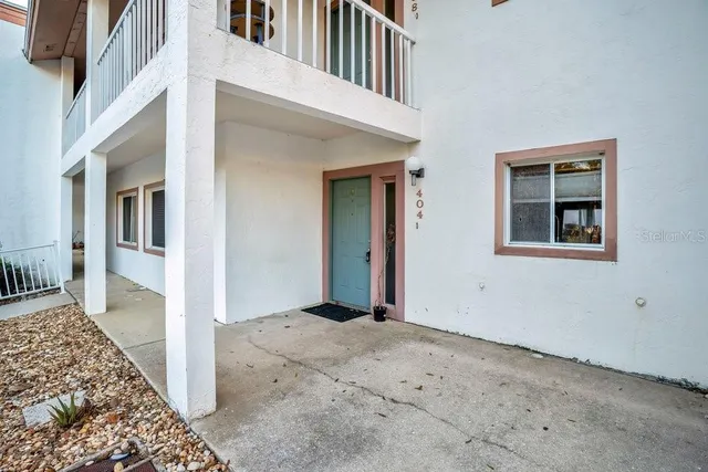 $150,000 | 404 Country Lane Northeast, Unit 404, Winter Haven, FL 33881