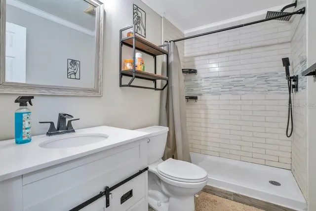 $150,000 | 404 Country Lane Northeast, Unit 404, Winter Haven, FL 33881