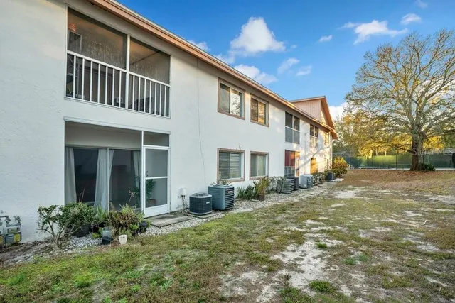 $150,000 | 404 Country Lane Northeast, Unit 404, Winter Haven, FL 33881