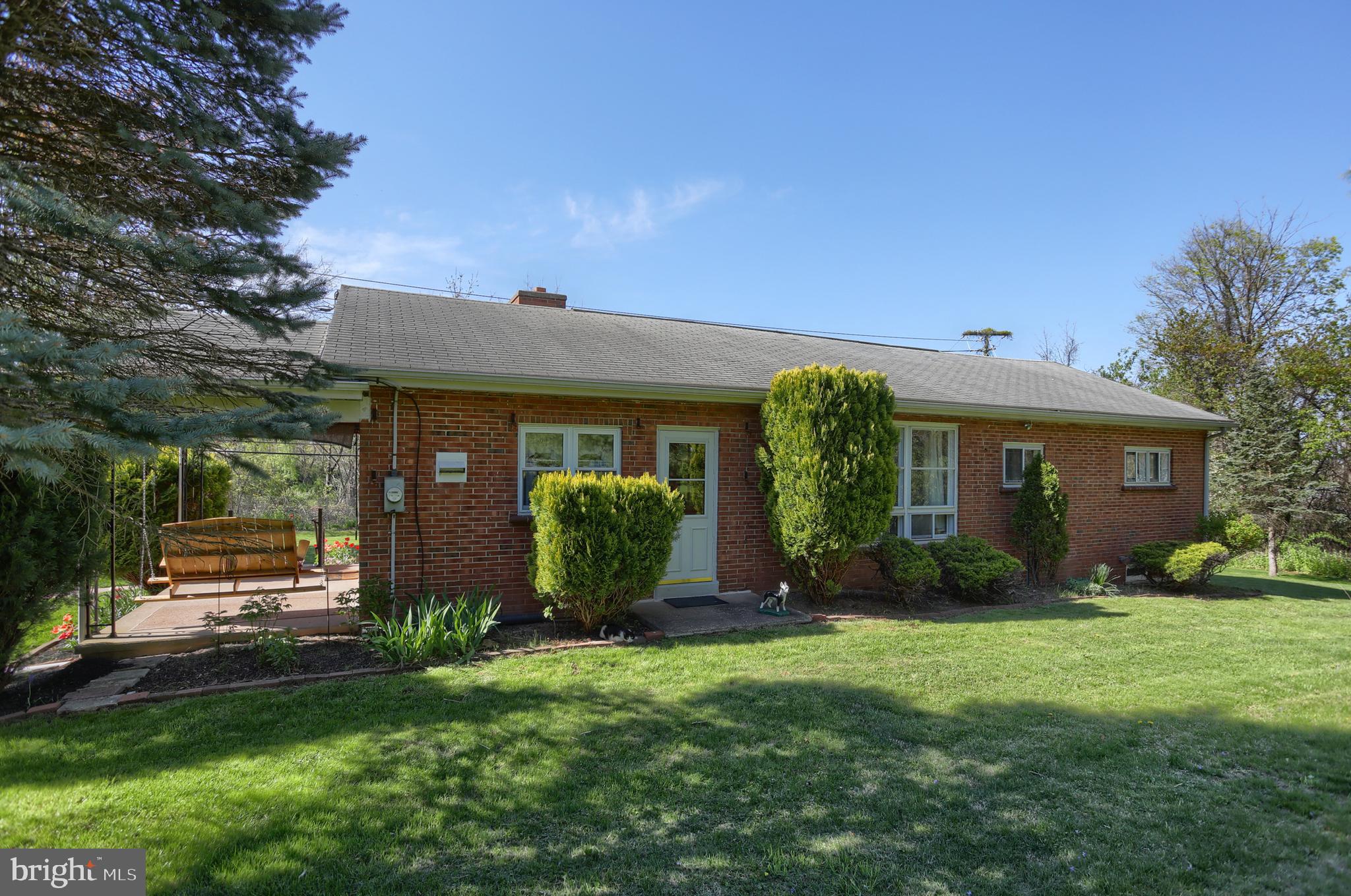 960 Oberlin Road Middletown, PA 17057 - Photo 2 of 38 Gallery Image 2