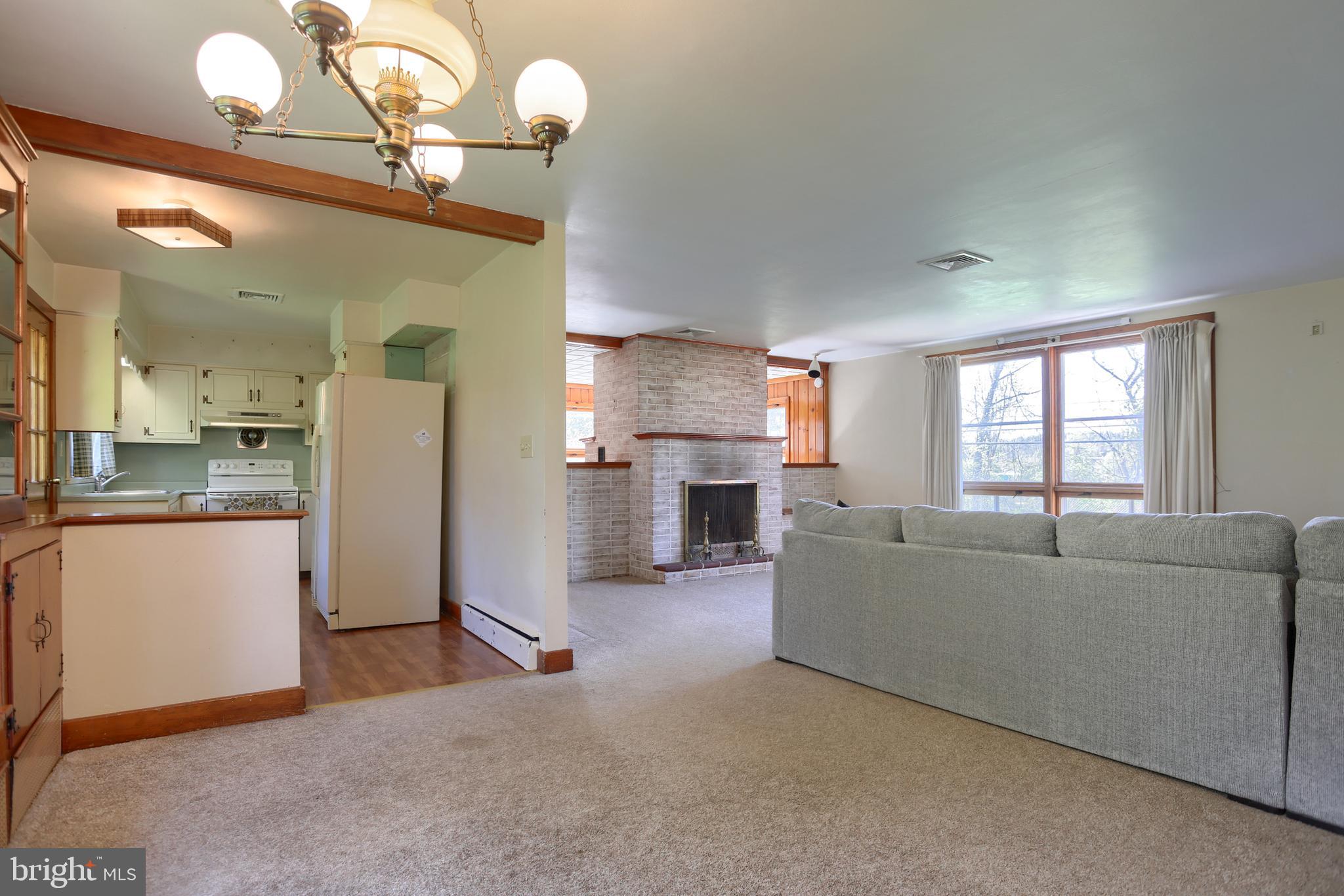 960 Oberlin Road Middletown, PA 17057 - Photo 11 of 38 Gallery Image 11