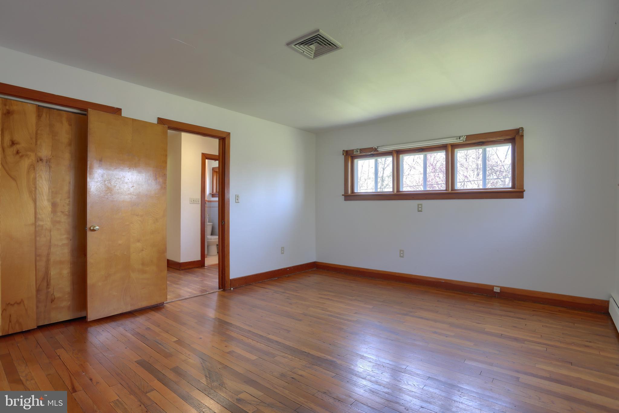 960 Oberlin Road Middletown, PA 17057 - Photo 19 of 38 Gallery Image 19