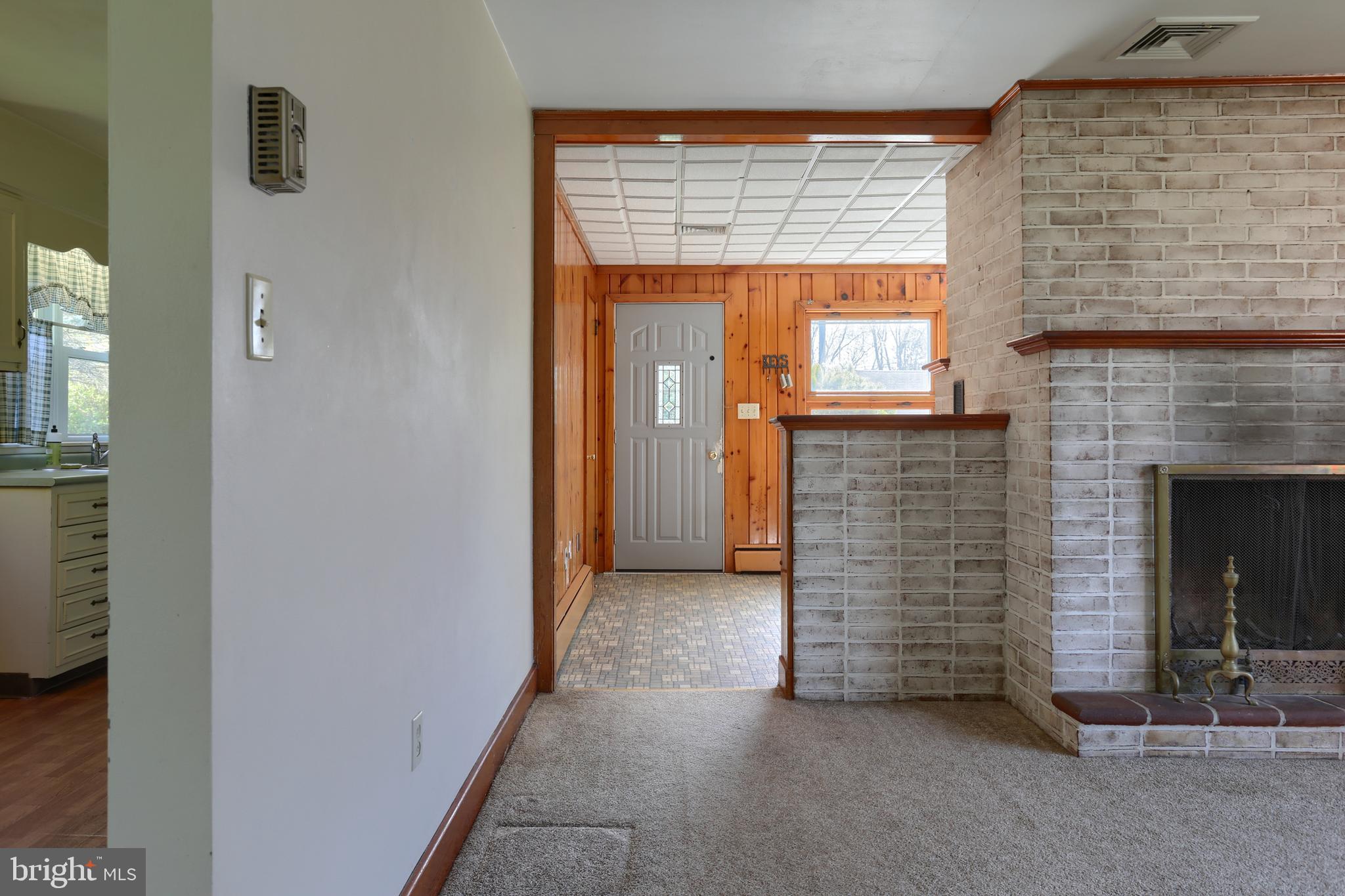 960 Oberlin Road Middletown, PA 17057 - Photo 3 of 38 Gallery Image 3