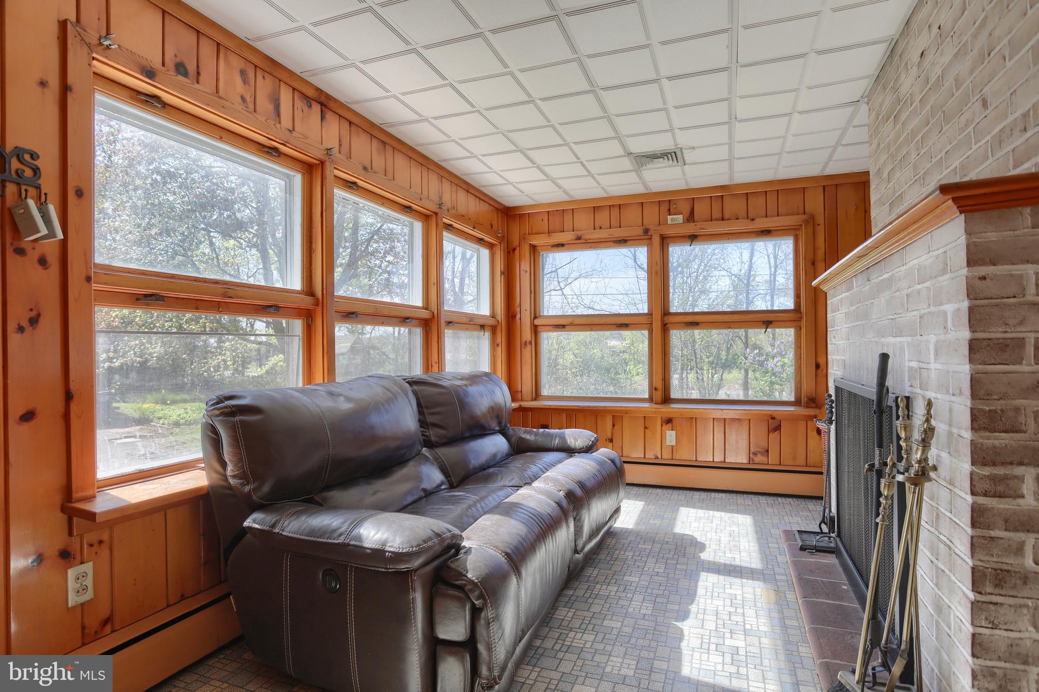 960 Oberlin Road Middletown, PA 17057 - Photo 5 of 38 Gallery Image 5