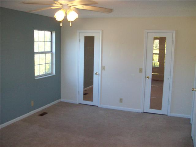 3100 Towne Valley Road Antioch, TN 37013 - Photo 4 of 5 One of the three bedrooms.