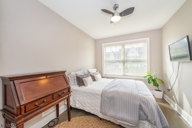 109 Springfield Avenue Summit, NJ 07901 - Photo 15 of 24