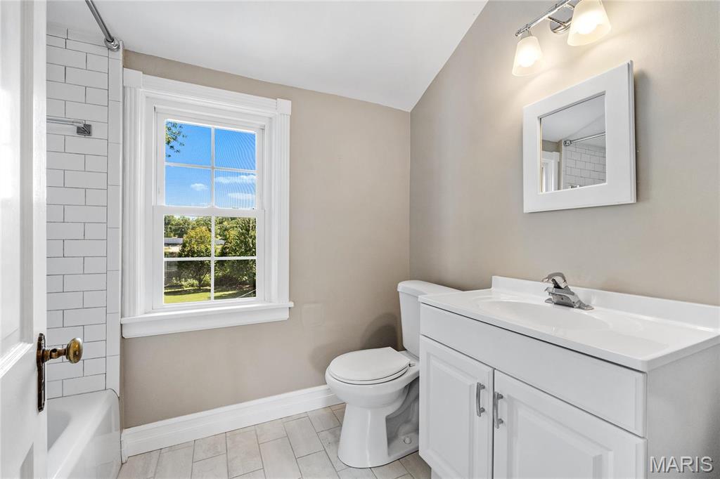 51 Frontenac Estates Drive Frontenac, MO 63131 - Photo 27 of 42