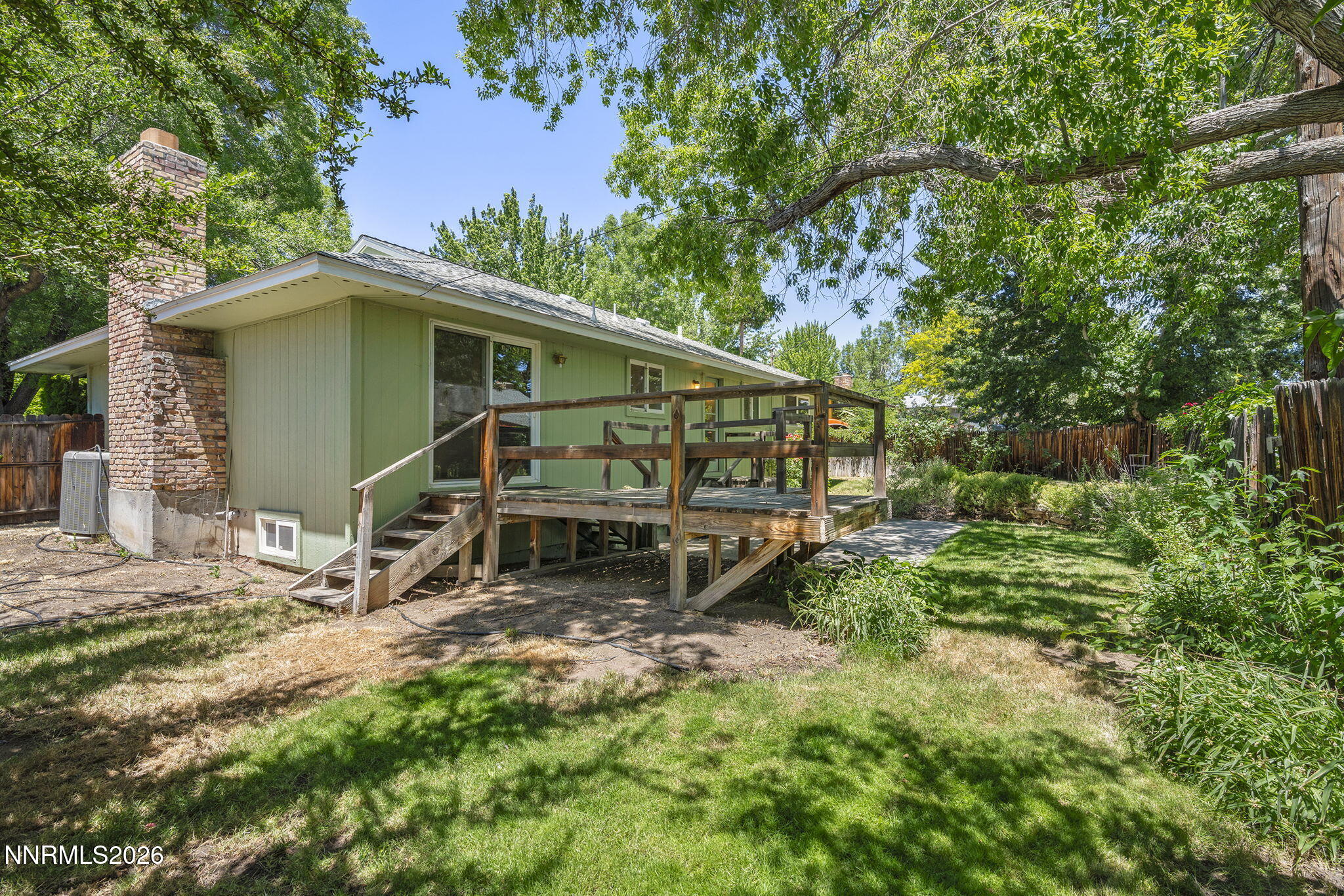 1310 Earl Drive Reno, NV 89503 - Photo 38 of 53 42-web-or-mls-_DSC6474