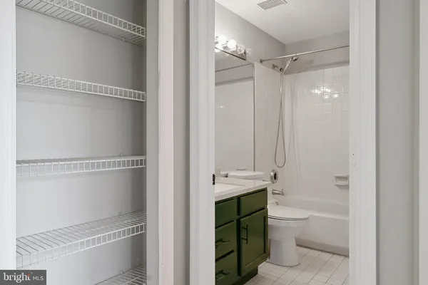 $3,500 | 5130 Beauregard Street, Alexandria, VA 22312