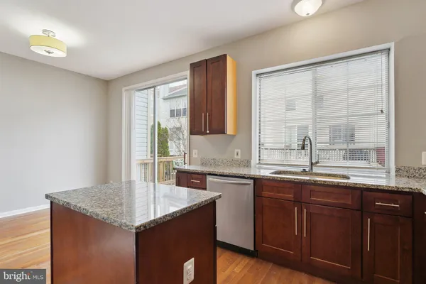 $3,500 | 5130 Beauregard Street, Alexandria, VA 22312