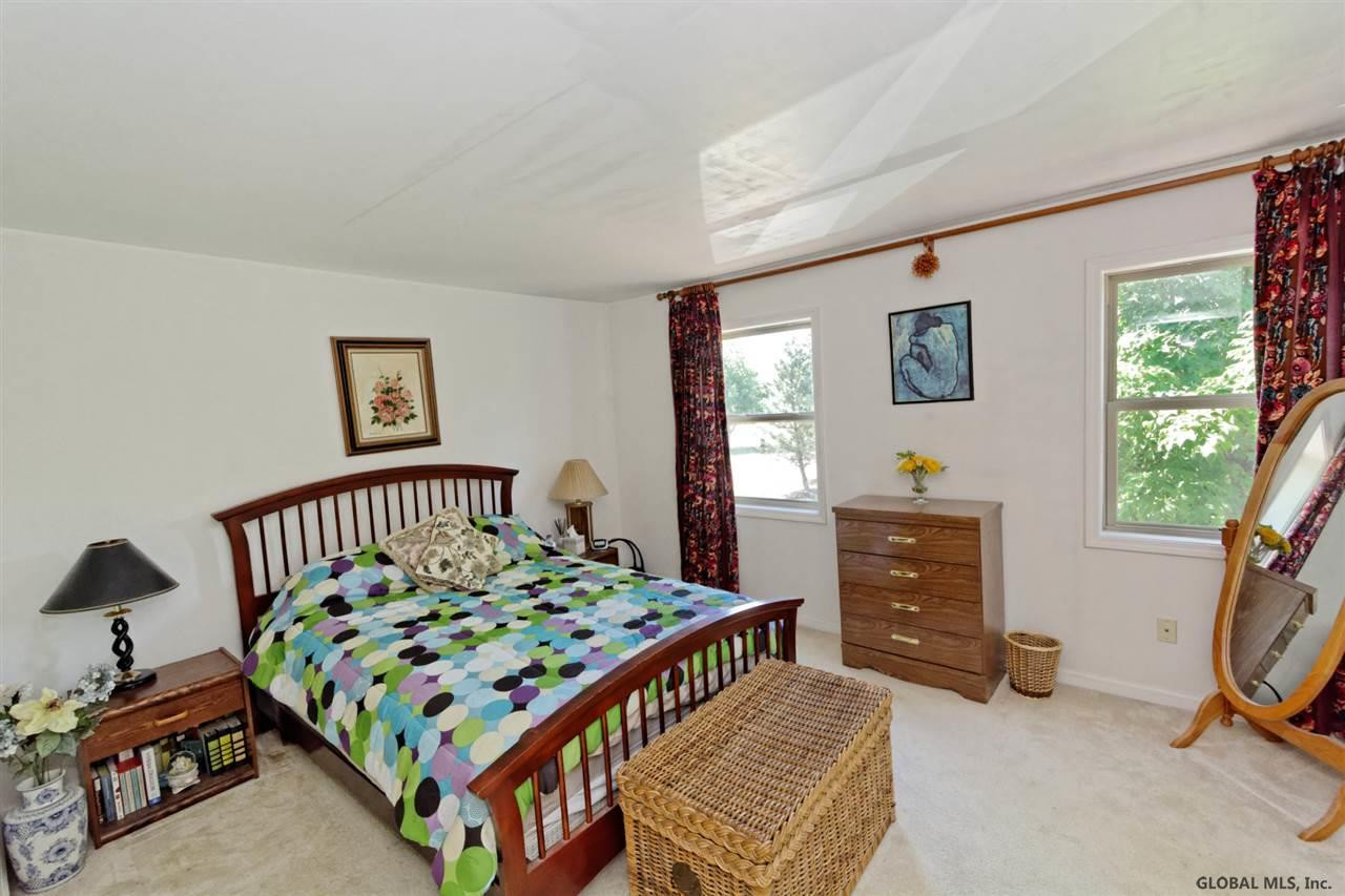 70 Harvard Road Colonie, NY 12189 - Photo 16 of 25 Photo 16