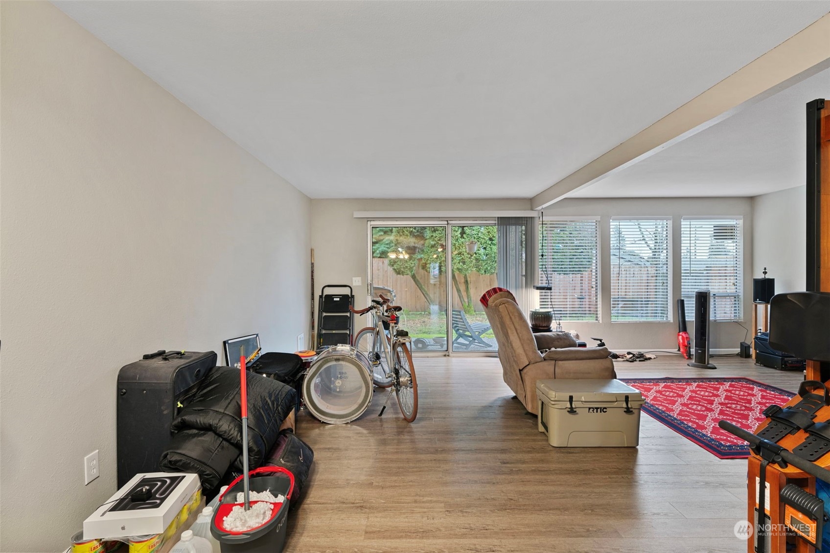 1111 Southwest 148th Street Burien, WA 98166 - Photo 13 of 31