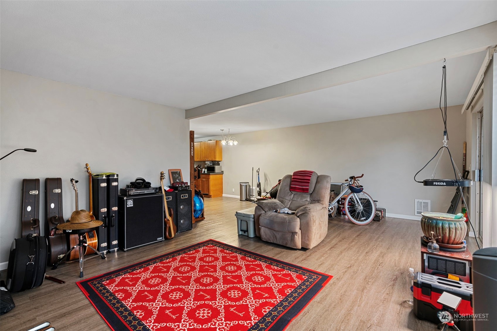 1111 Southwest 148th Street Burien, WA 98166 - Photo 15 of 31