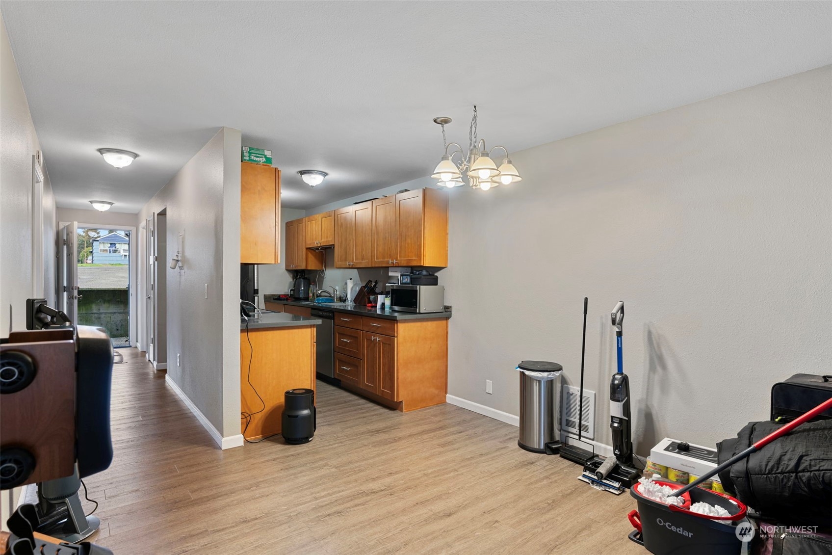 1111 Southwest 148th Street Burien, WA 98166 - Photo 8 of 31