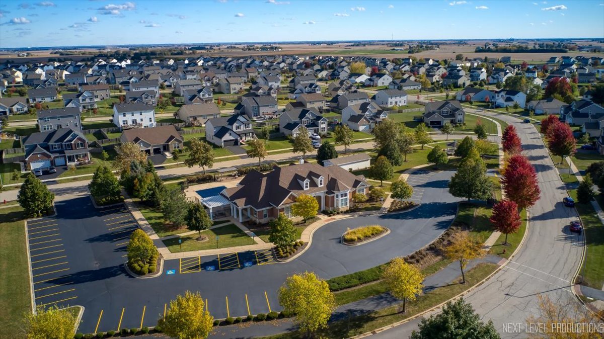 2236 Fairfax Way Yorkville, IL 60560 - Photo 28 of 28 an aerial view of residential houses with outdoor space