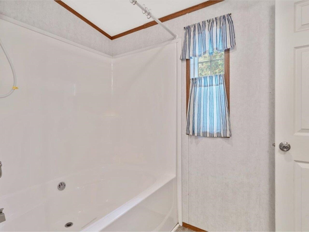 21 2nd Street Colchester, VT 05446 - Photo 15 of 26