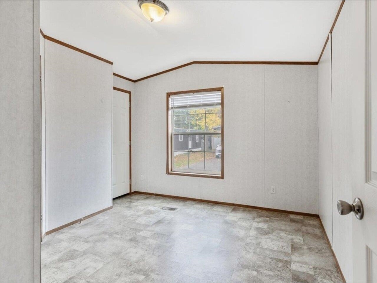 21 2nd Street Colchester, VT 05446 - Photo 18 of 26