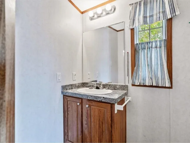 $102,000 | 21 2nd Street, Colchester, VT 05446