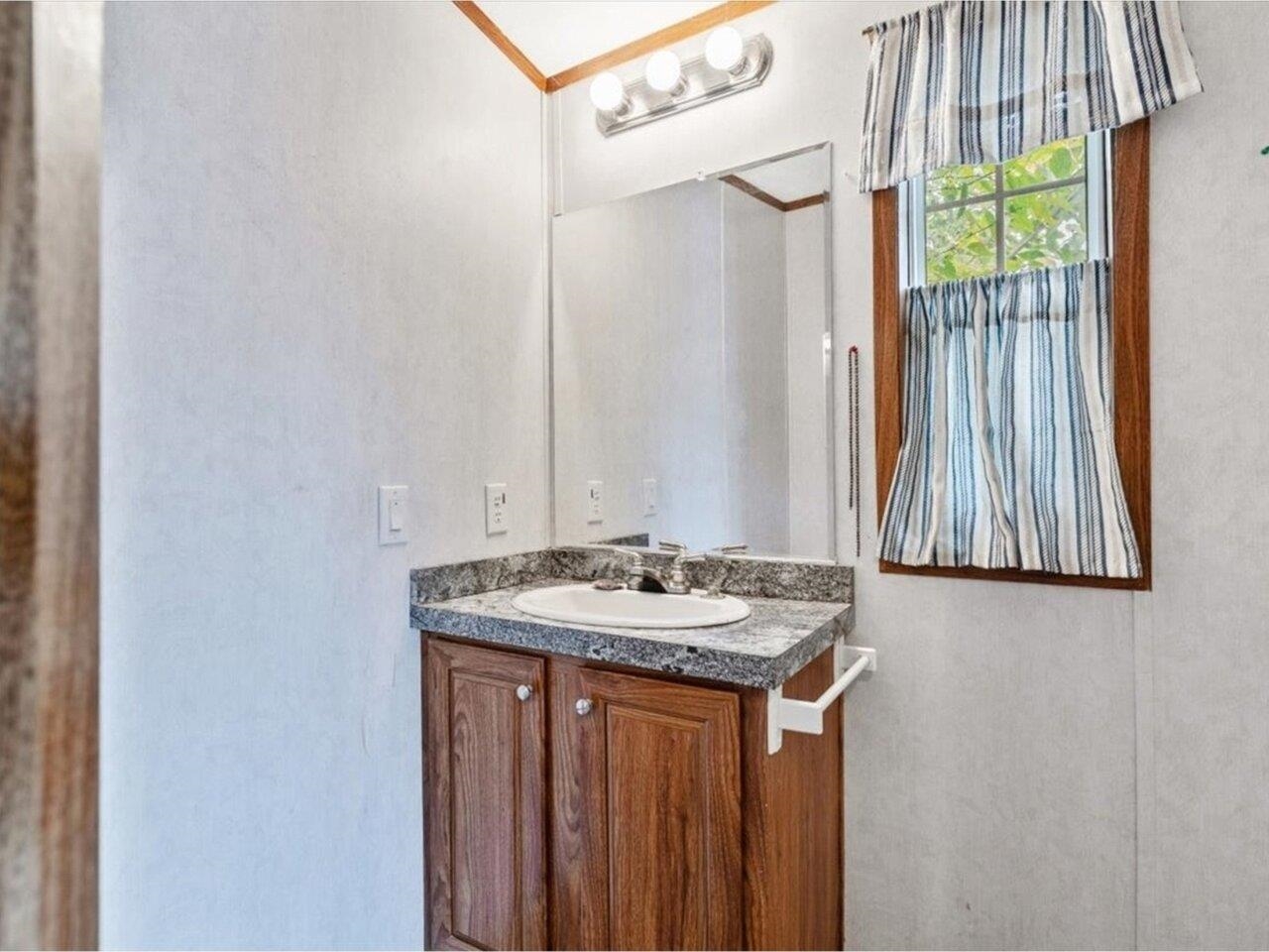 21 2nd Street Colchester, VT 05446 - Photo 22 of 26