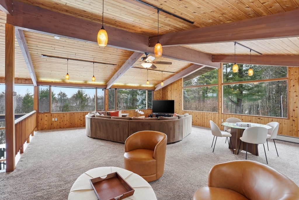 1090 North Road Carlisle, MA 01741 - Photo 14 of 42