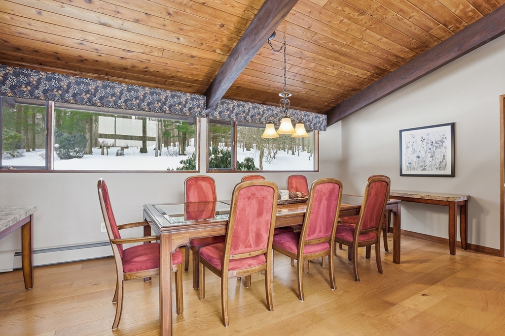 1090 North Road Carlisle, MA 01741 - Photo 15 of 42