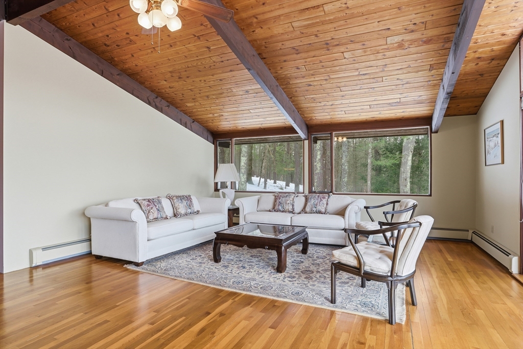 1090 North Road Carlisle, MA 01741 - Photo 18 of 42