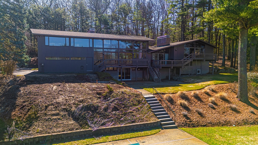 1090 North Road Carlisle, MA 01741 - Photo 33 of 42