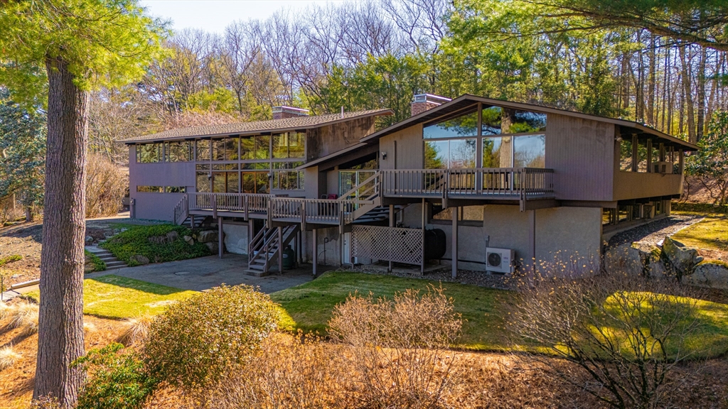 1090 North Road Carlisle, MA 01741 - Photo 36 of 42