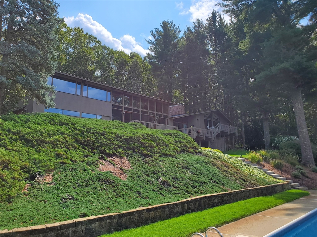 1090 North Road Carlisle, MA 01741 - Photo 41 of 42