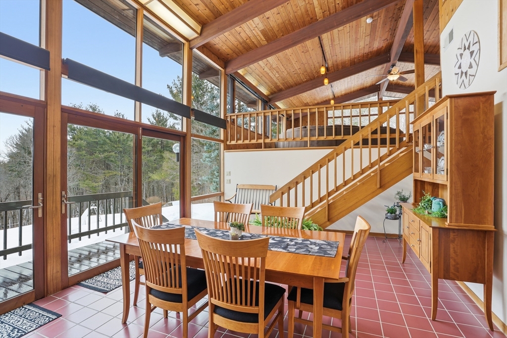 1090 North Road Carlisle, MA 01741 - Photo 8 of 42