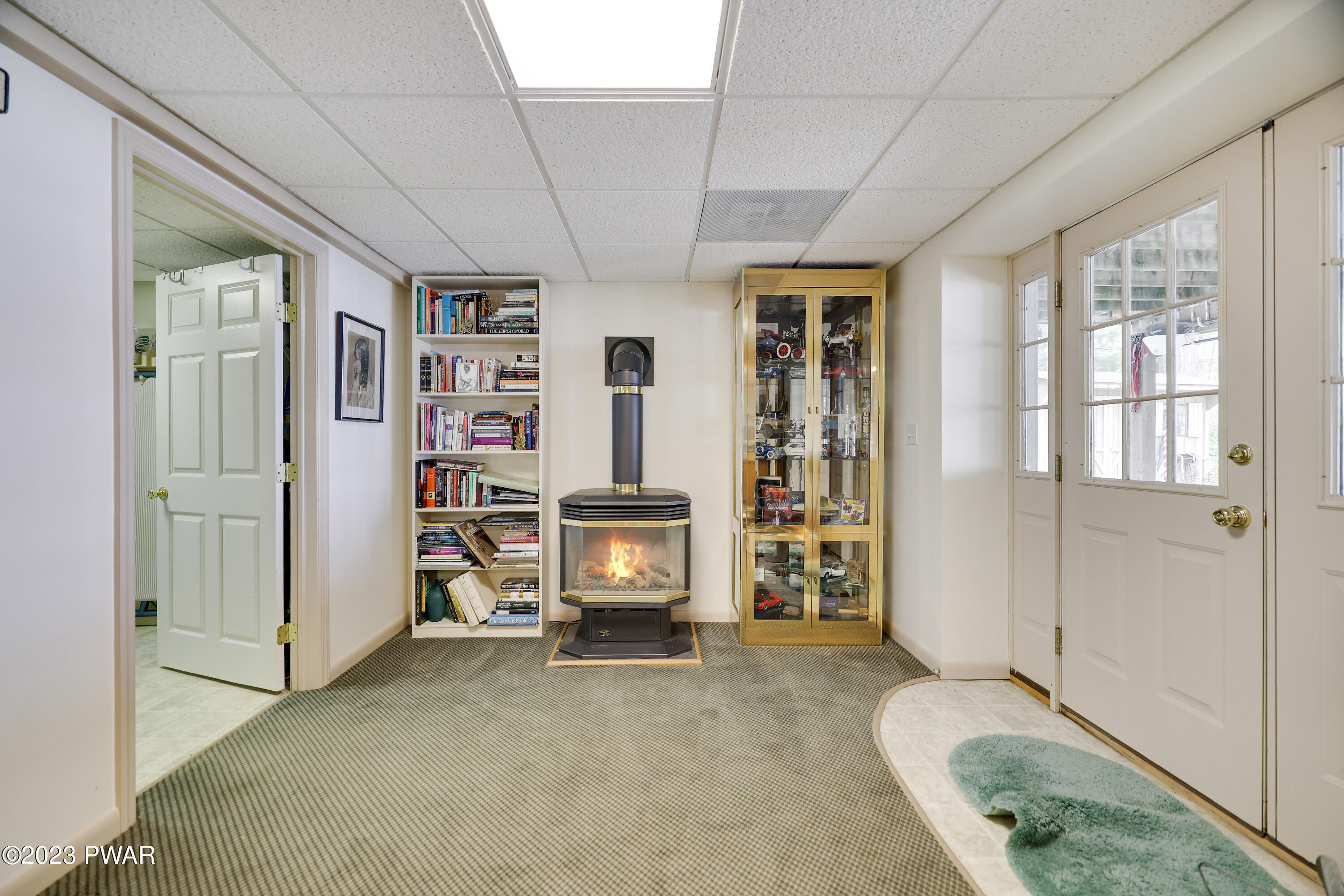 128 Paupack Point Road Hawley, PA 18428 - Photo 63 of 95 Lower Level