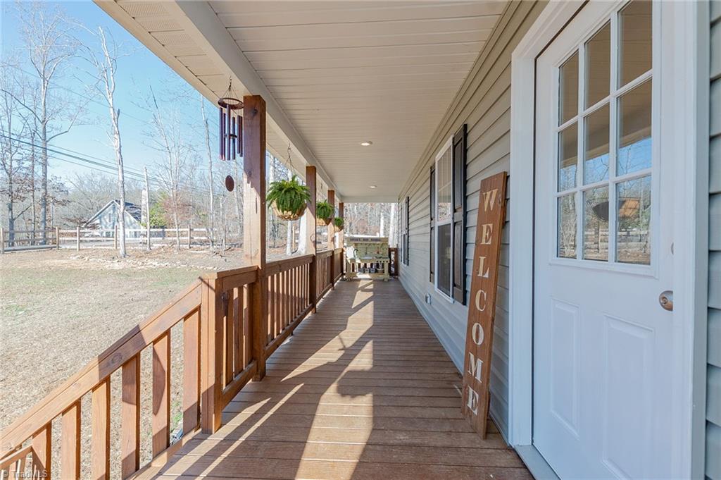 3659 Old Mountain Road Lexington, NC 27292 - Photo 5 of 39