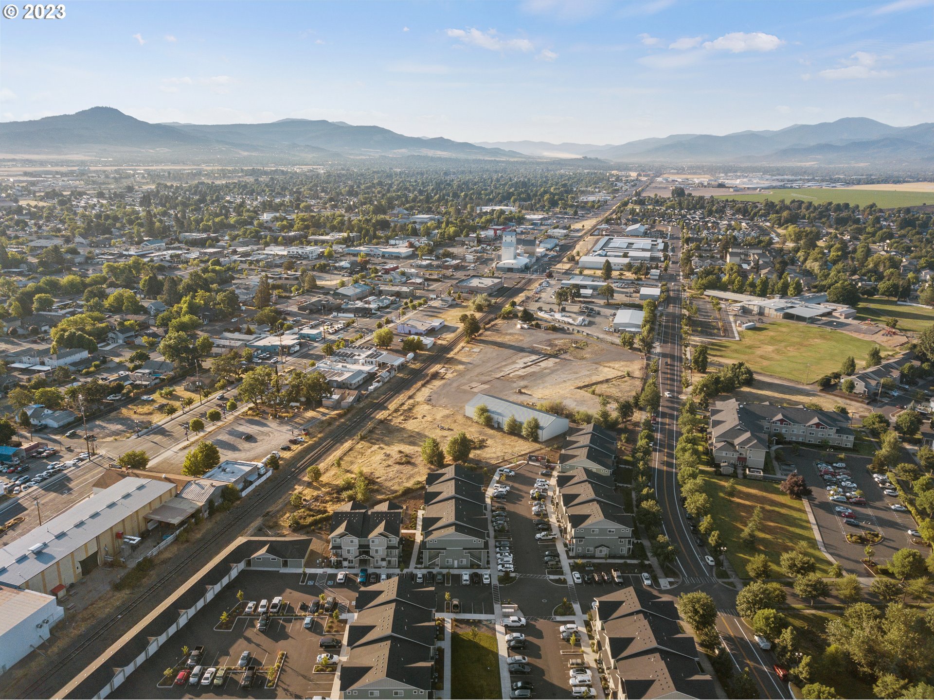 320 North Haskell St  