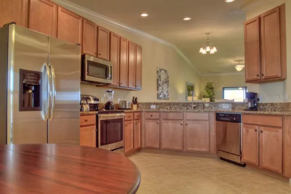 $2,600 | 7305 River Hammock Drive, Unit 206, Bradenton, FL 34212