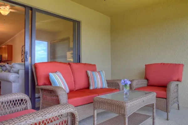 $2,600 | 7305 River Hammock Drive, Unit 206, Bradenton, FL 34212