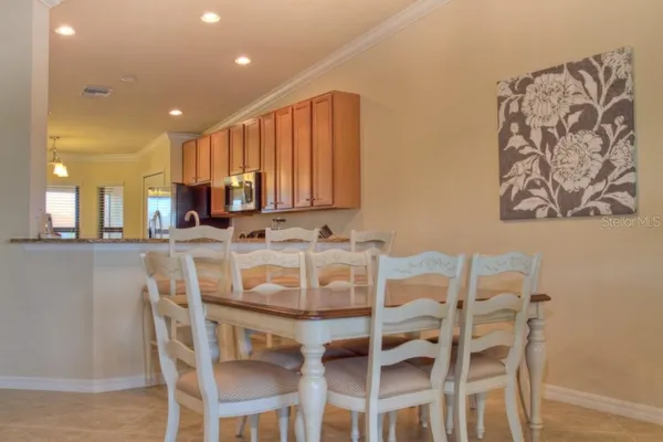 $2,600 | 7305 River Hammock Drive, Unit 206, Bradenton, FL 34212