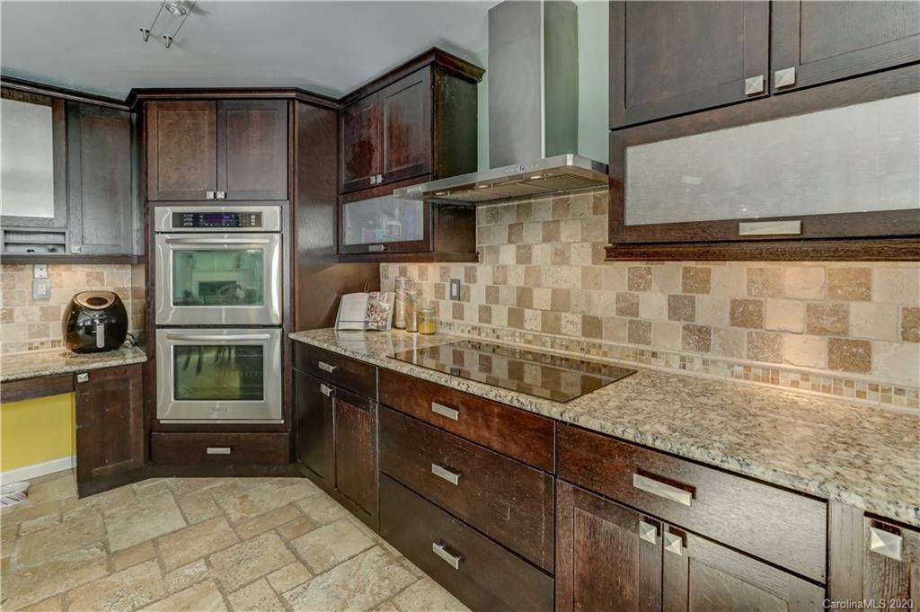 8830 Chalkstone Road Charlotte, NC 28216 - Photo 18 of 40 Gallery Image 18