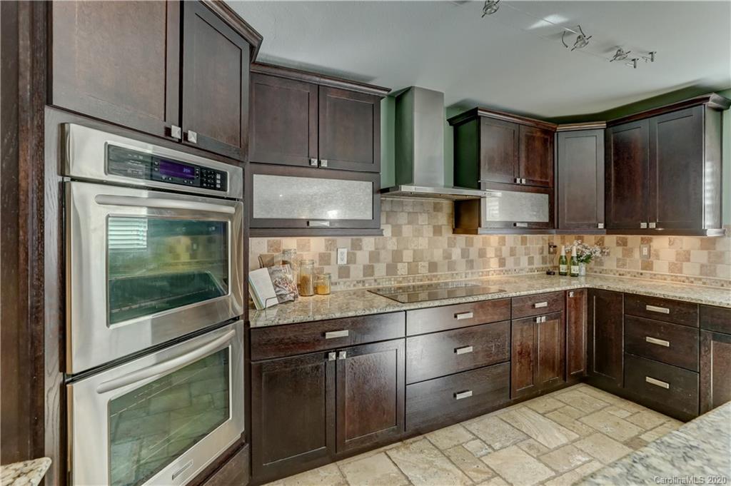 8830 Chalkstone Road Charlotte, NC 28216 - Photo 20 of 40 Gallery Image 20