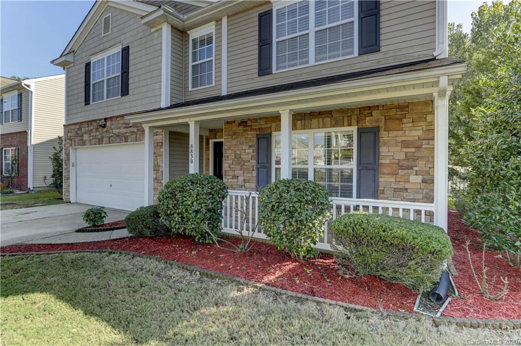 8830 Chalkstone Road Charlotte, NC 28216 - Photo 3 of 40 Gallery Image 3