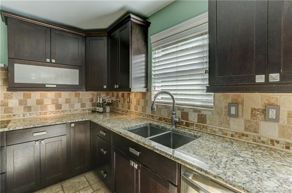 8830 Chalkstone Road Charlotte, NC 28216 - Photo 21 of 40 Gallery Image 21