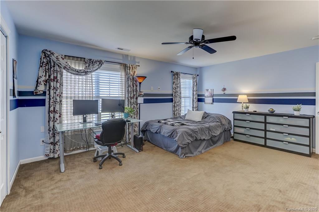 8830 Chalkstone Road Charlotte, NC 28216 - Photo 29 of 40 Gallery Image 29
