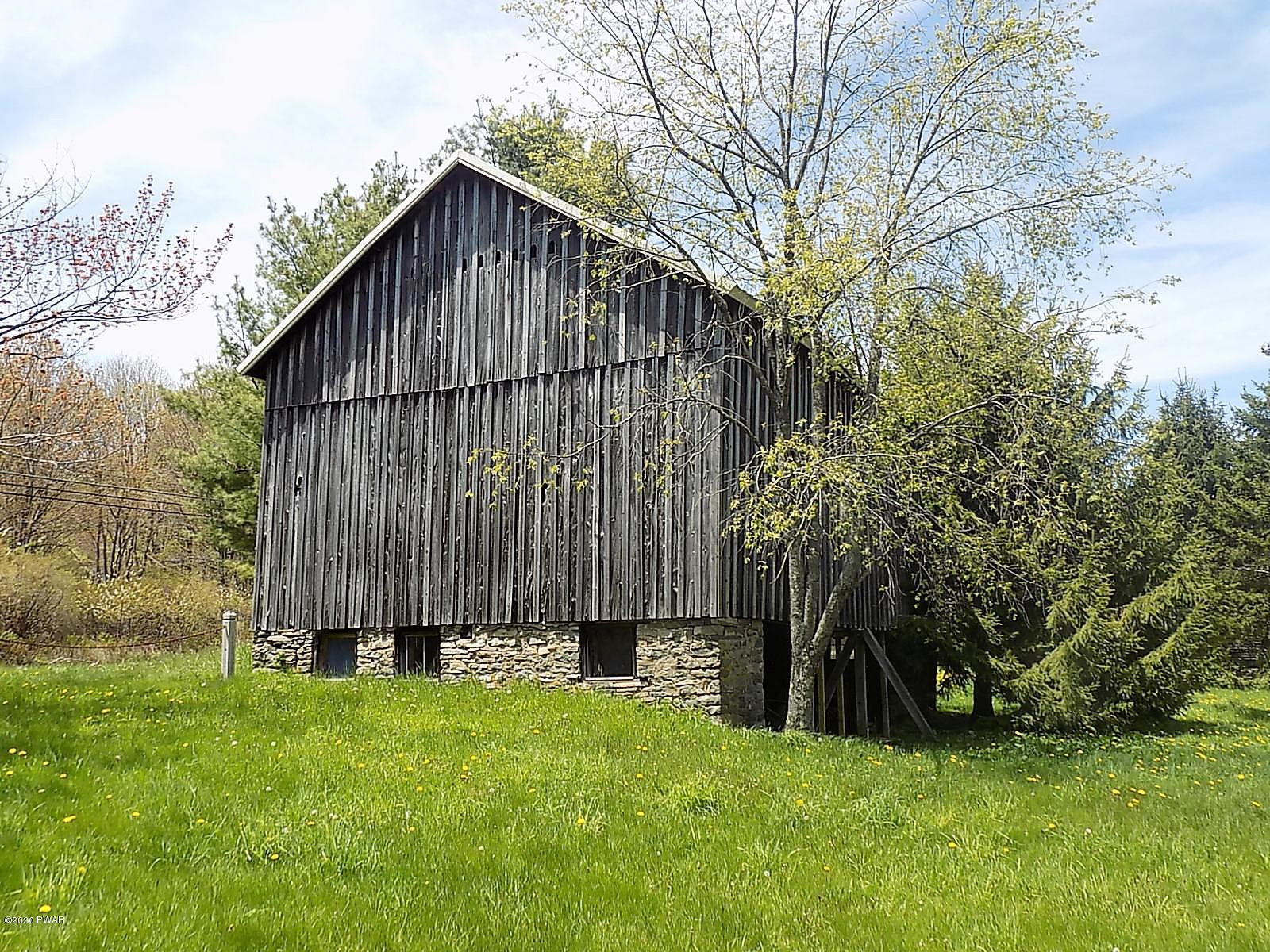 216 South Turnpike Road Newfoundland, PA 18445 - Photo 8 of 53