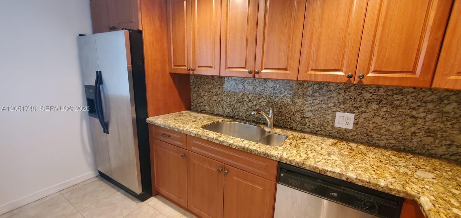 150 Southeast 25th Road, Unit 2K Miami, FL 33129 - Photo 7 of 24
