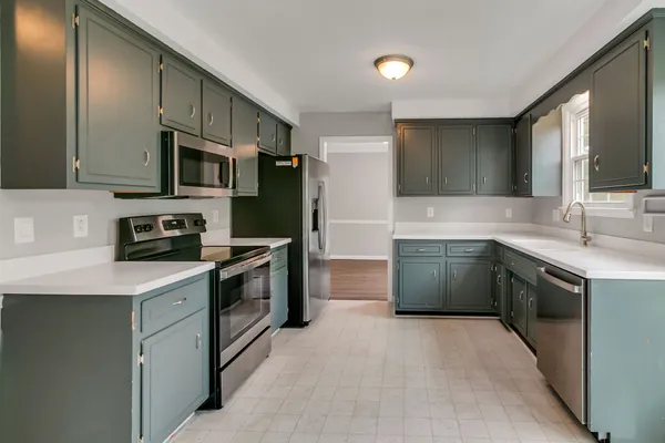 $1,600 | 900 Cimarron Court, Clarksville, TN 37042